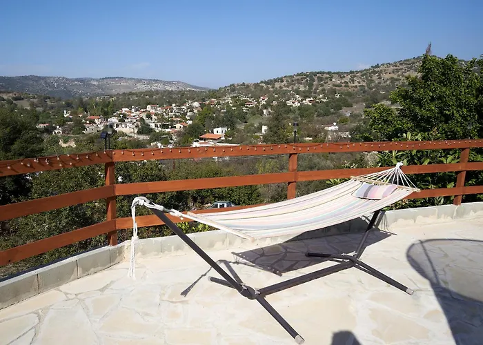 בית אירוח Despina Country Retreat פאפוס