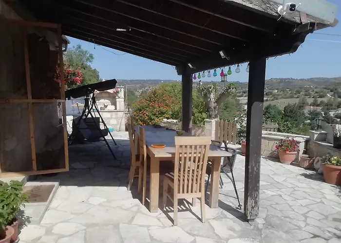 בית אירוח Despina Country Retreat